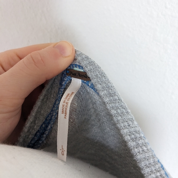 Free People Thermal Top w Zipper Sleeves - Picture 4 of 7